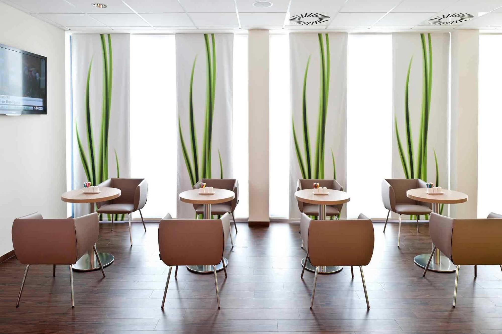 Ibis Süd 2*